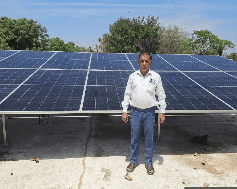 Solar project installation: IT Park Rooftop Plant at Udyog Vihar featuring 200kW On-Grid capacity